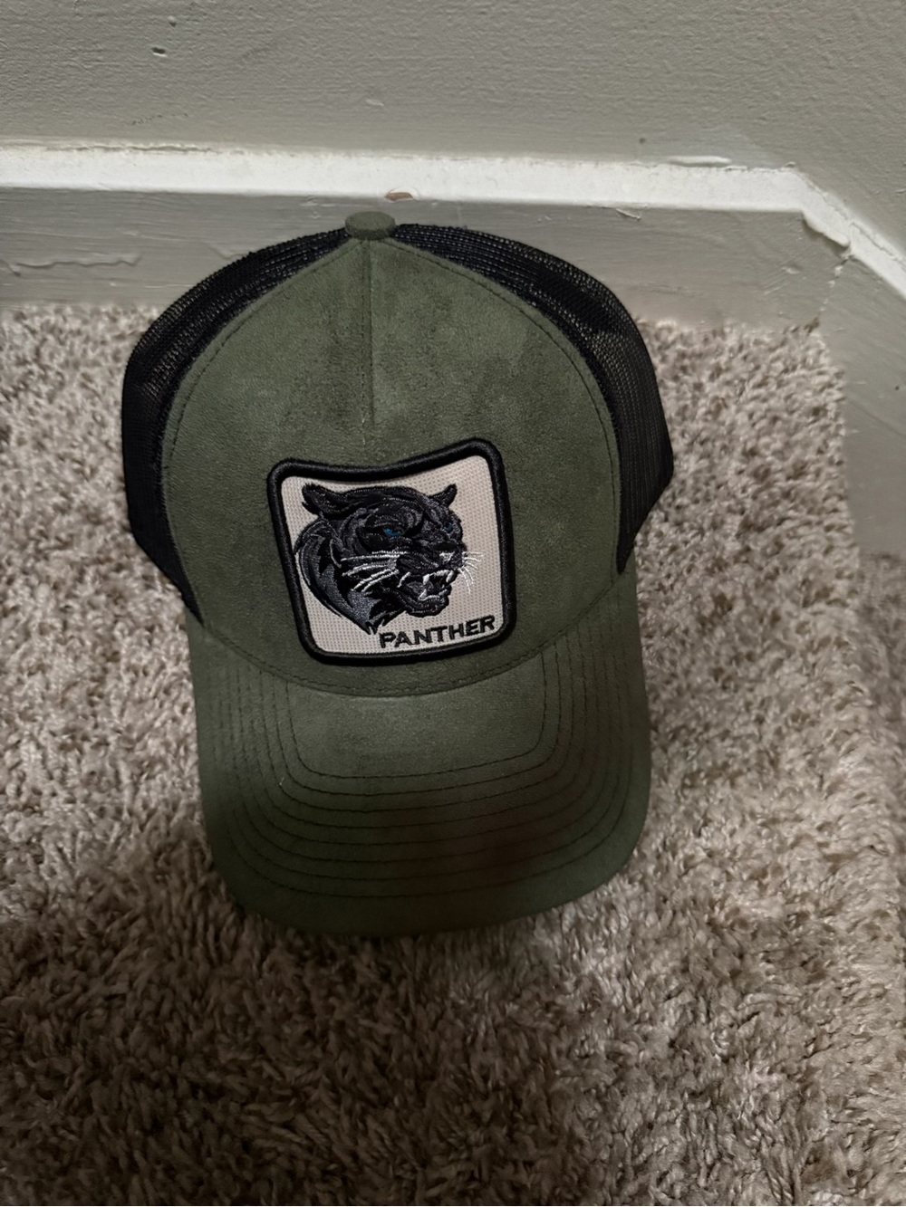 Olive Green Panther Patch Trucker Hat - Unbranded